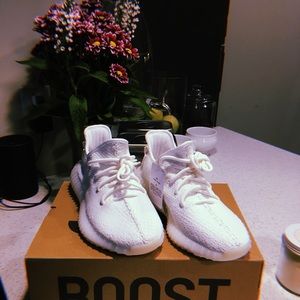 Triple Whites - Yeezy